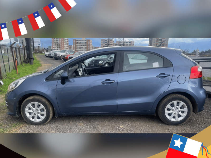 KIA RIO 5 EX 2017