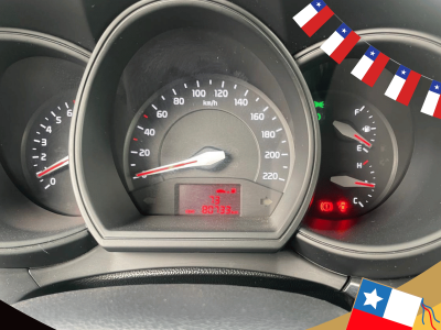 KIA RIO 5 EX 2017