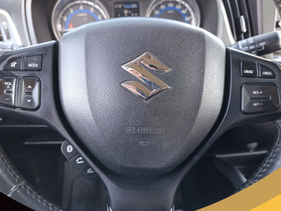 SUZUKI BALENO GLX 2017