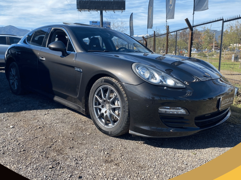 PORSCHE PANAMERA S 2011