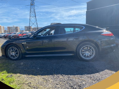 PORSCHE PANAMERA S 2011
