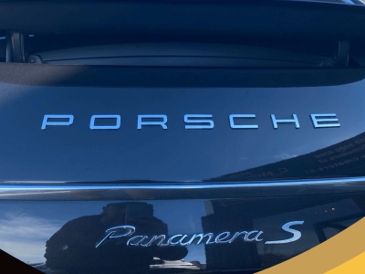 PORSCHE PANAMERA S 2011