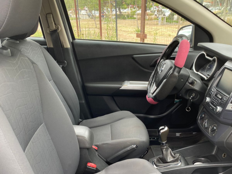 Dongfeng A30 Elegant 2018